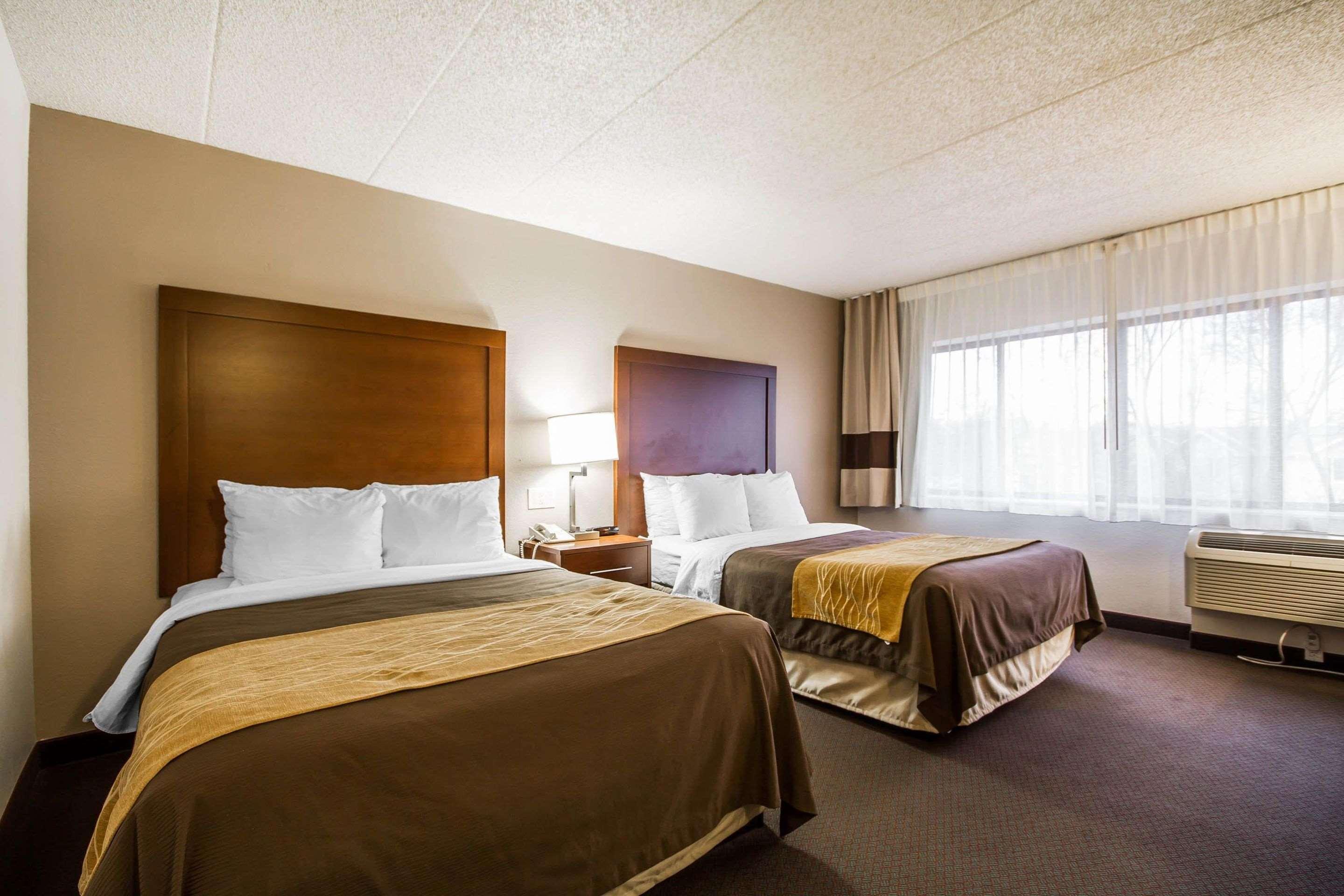 Comfort & - Airport 3* Madison