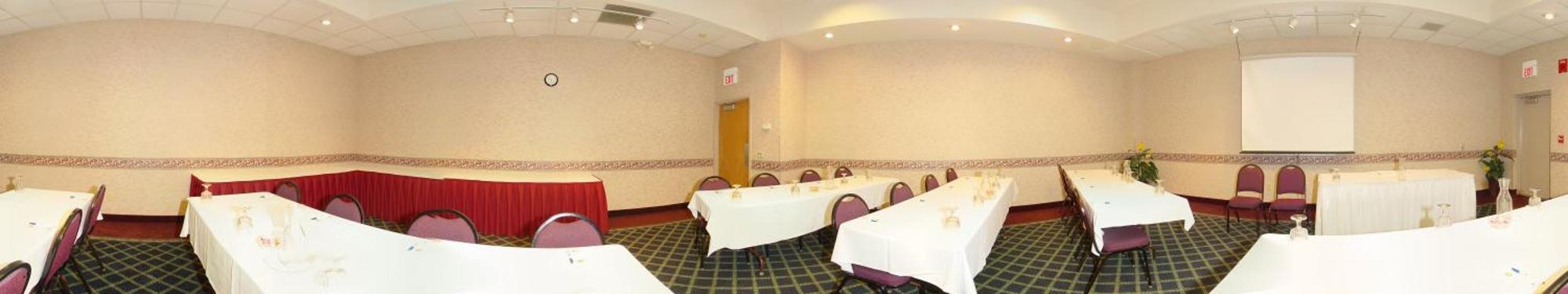 Comfort & - Airport Hotel 3*